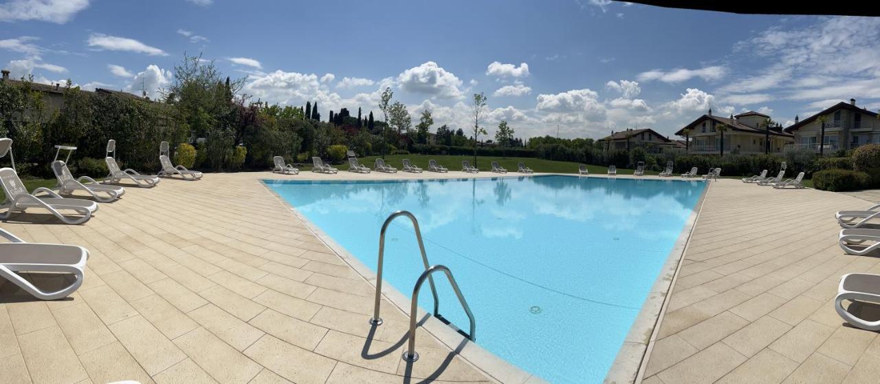 Apartamento Casa Della Regina Sirmione Exterior foto