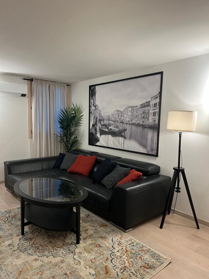 Apartamento Casa Della Regina Sirmione Exterior foto