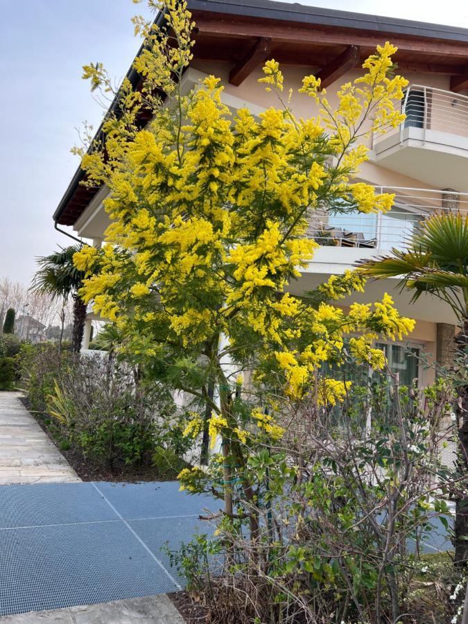 Apartamento Casa Della Regina Sirmione Exterior foto