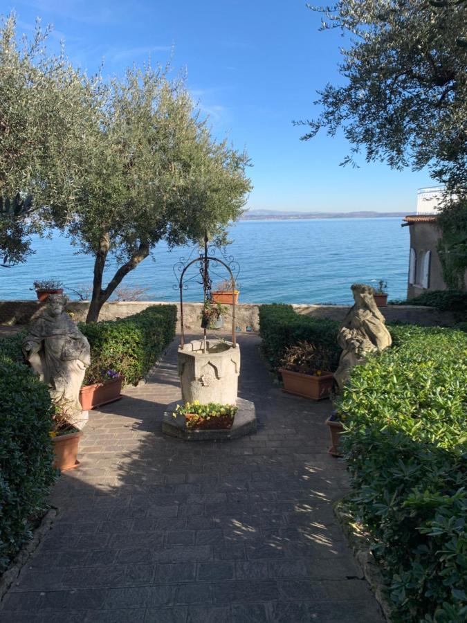 Apartamento Casa Della Regina Sirmione Exterior foto